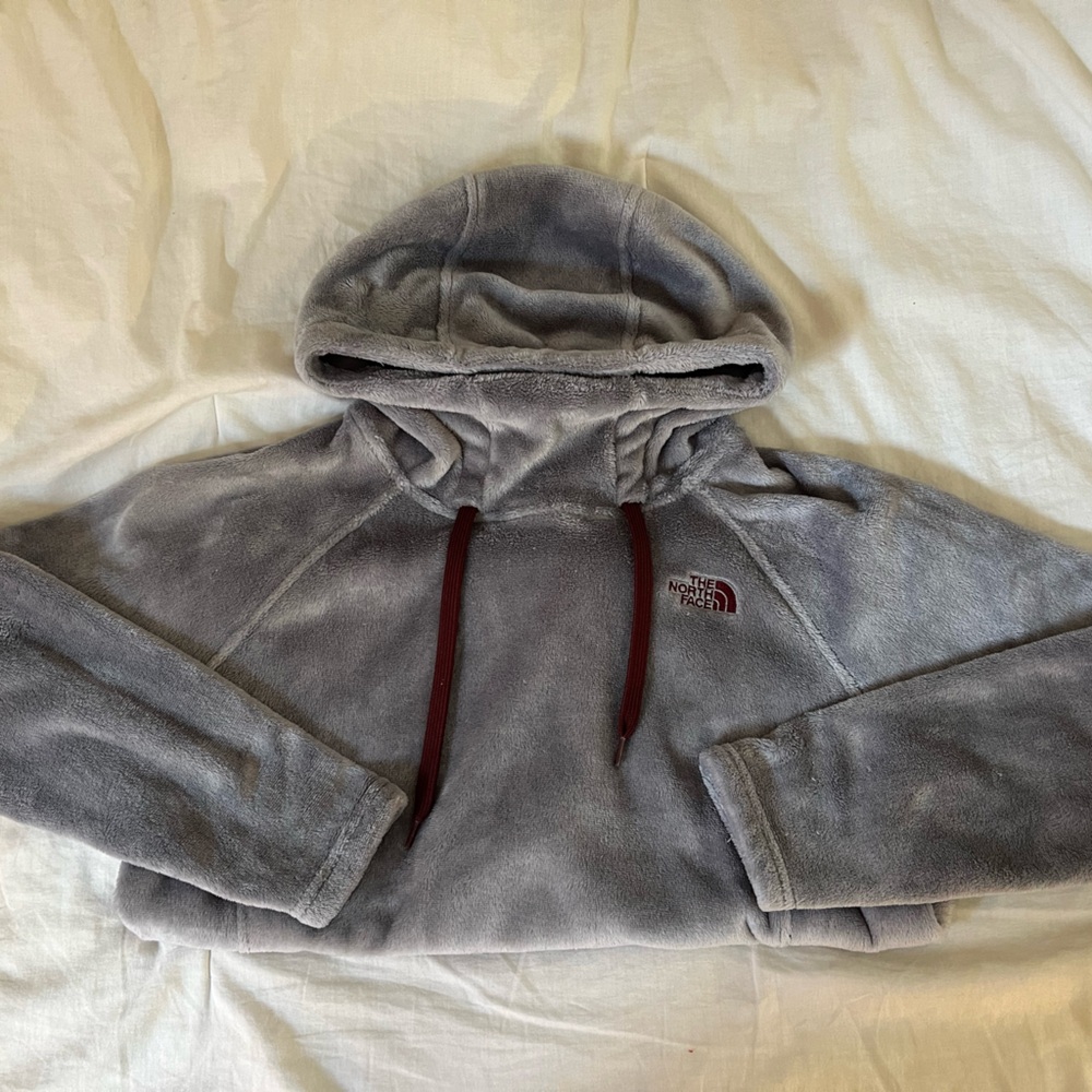 The North Face Charcoal Fleece Pullover